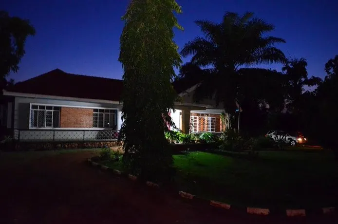 K&K Guest House - Image 1
