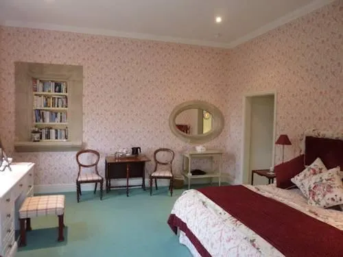Granby House - Image 1