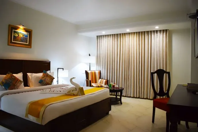 Green View By Green Tree Hotels - Image 1