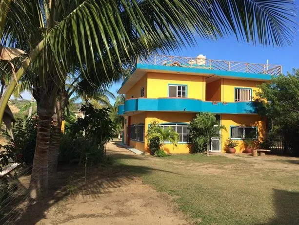 Hotel Las Brisas de Mayto - Image 1