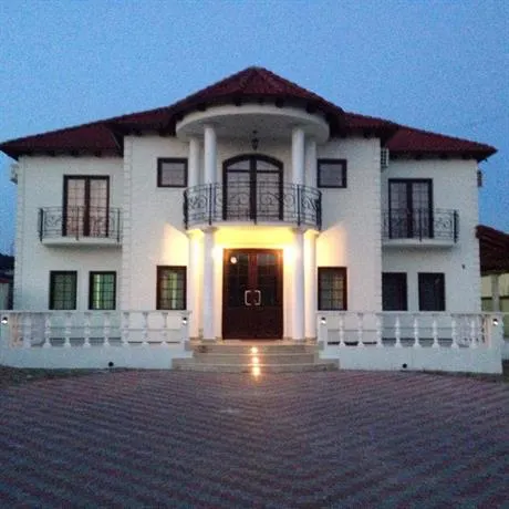 Villa California Hateg - Image 1