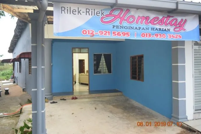 RILEK-RILEK HOMESTAY - Image 1