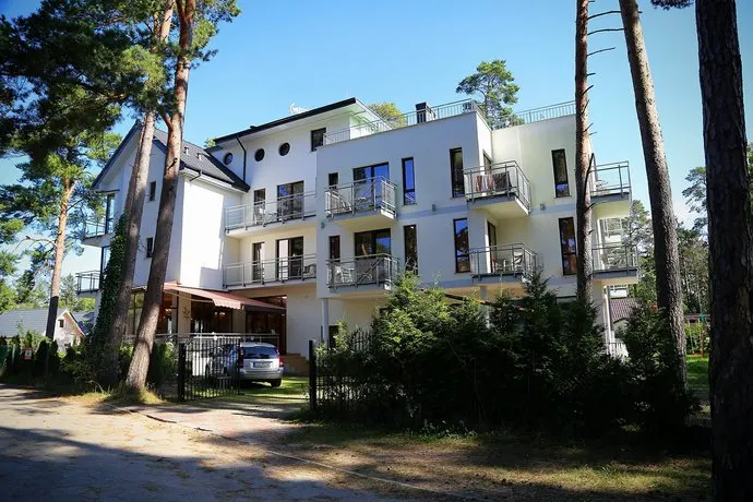 Villa Reza - Image 1