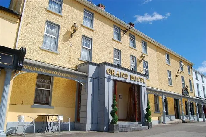 Grand Hotel - Image 1