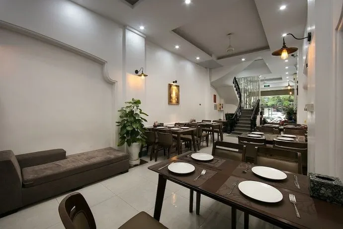 Hanoi Backpacker Suite Hostel - Image 1