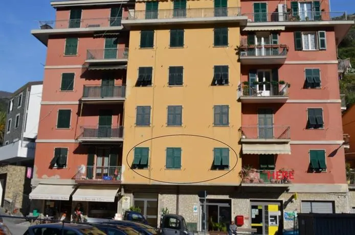 Appartamento a Vernazza - Image 1