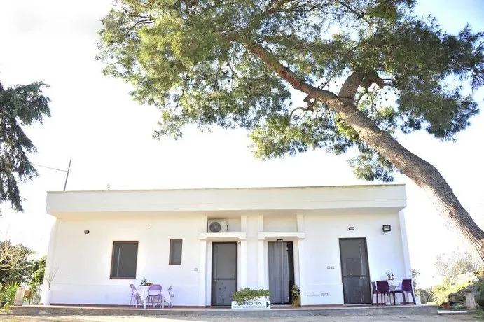 Aurora Casa Vacanze Sannicola - Image 1