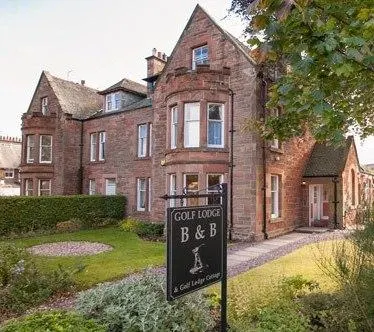 Golf Lodge B&B - Image 1