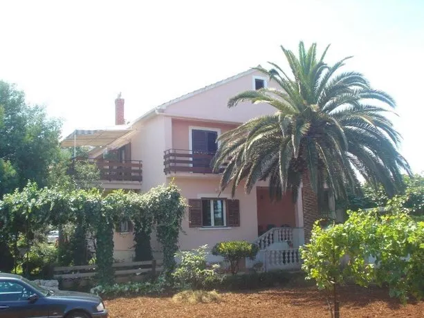 Apartments Vidakovic - Image 1