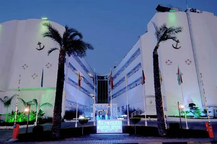 Catamaran Resort Hotel - Image 1