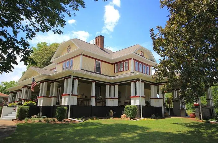 The Inn at Glen Alpine - Image 1