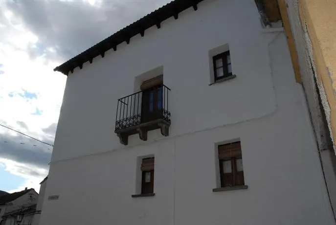 Casa Rural Mier - Image 1