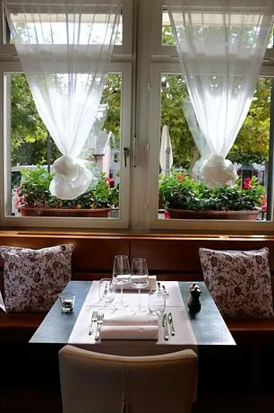 Auberge Au Lion D'Or - Image 1