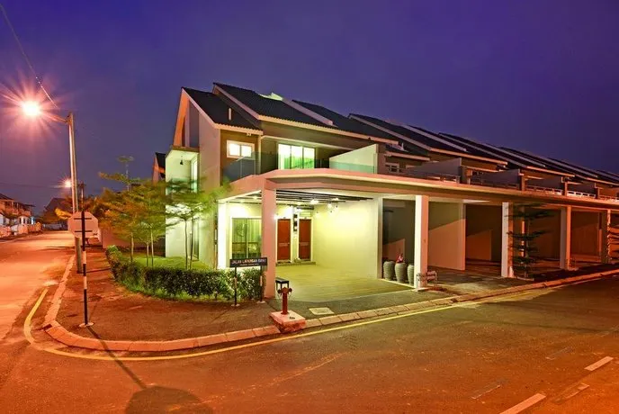 Parkview Homes - Image 1