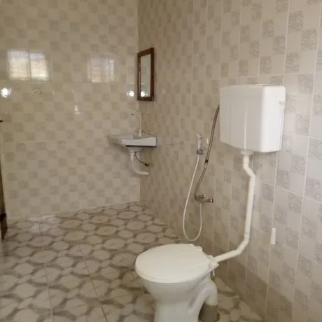 Delina Guest house - Image 1