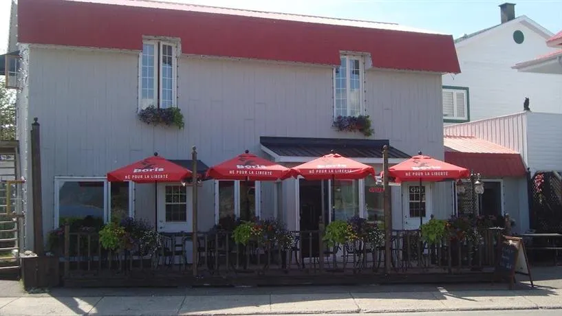 La Grange aux Hiboux Gîte et Restaurant B&B - Image 1
