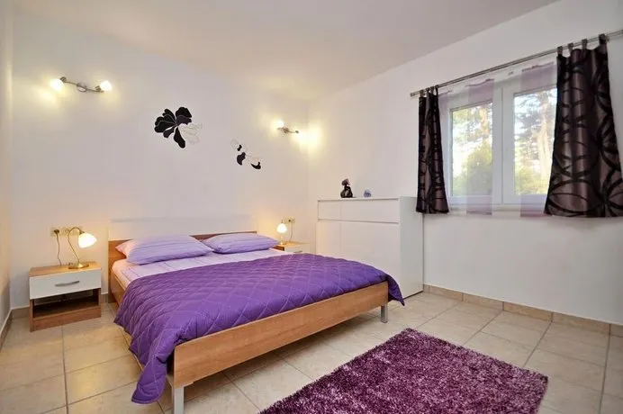 Holiday Home Maka - Image 1