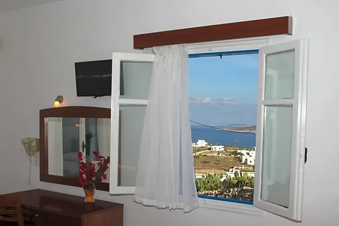 Aeolos Hotel - Image 1
