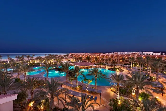 Almazino, Almaza Bay - Image 1
