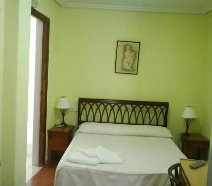 Hostal Santa Maria - Image 1