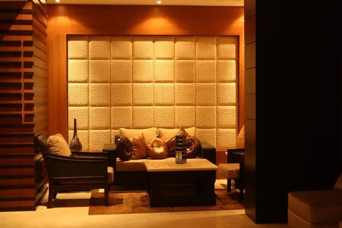 Al Muhaidb Airport Hotel - Image 1