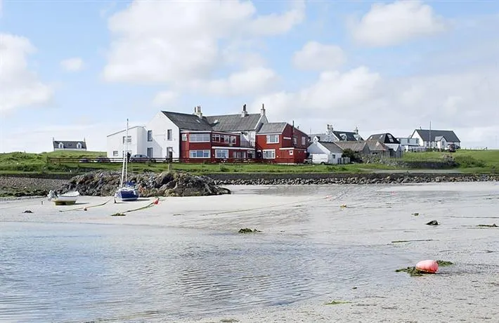 Tiree Scarinish Hotel - Image 1
