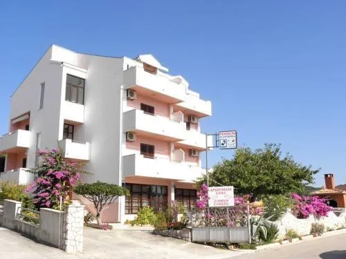 Appartements Katarina - Image 1