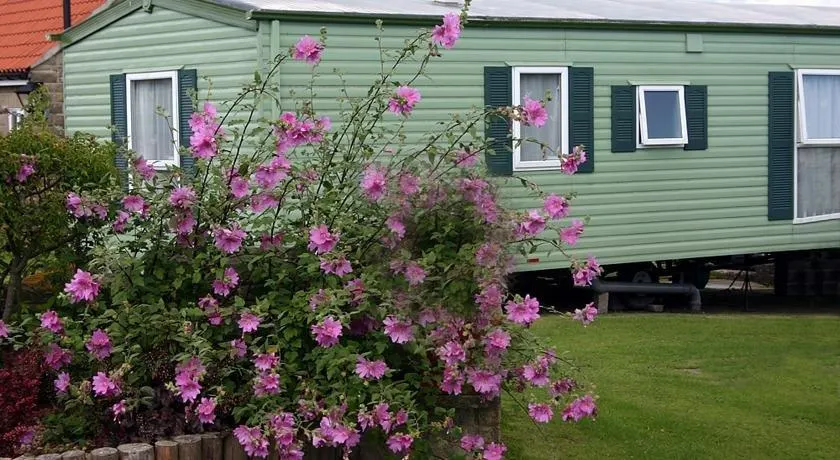 Flask Inn Holiday Home Park - Image 1