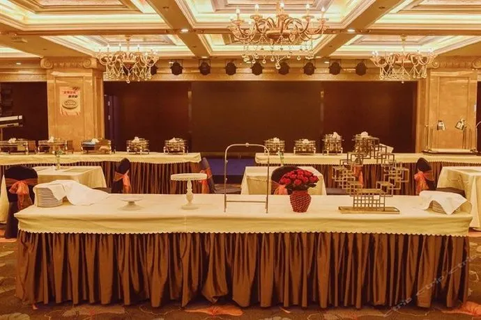 Zhe Coffee Hotel (Kunming Cuihu Yunnan University Branch) - Image 1
