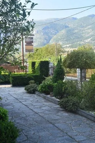 Gousias Guesthouse - Image 1