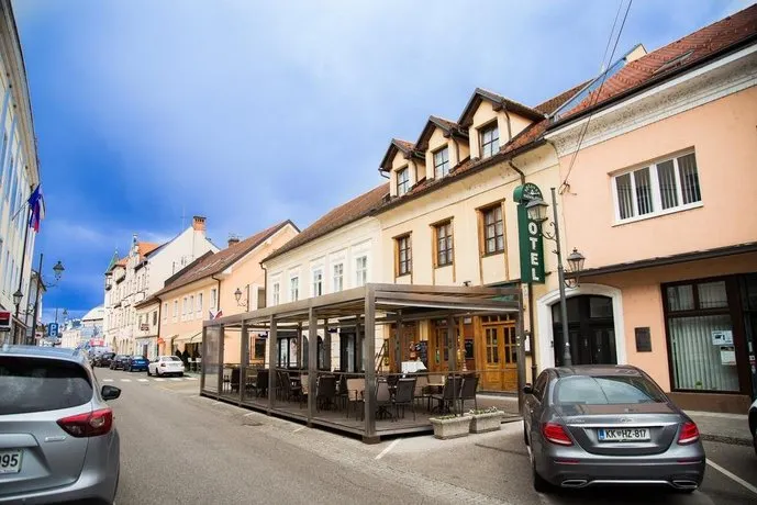 Hotel Splavar - Image 1