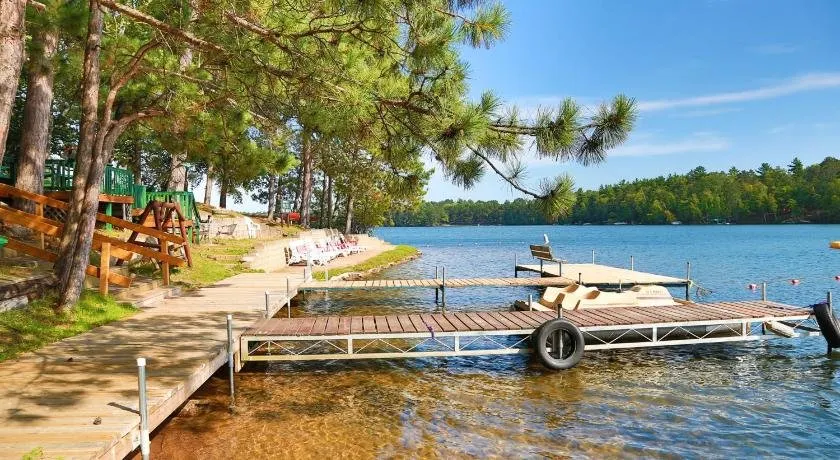 Cottage 9 - Hiller's Pine Haven - Image 1