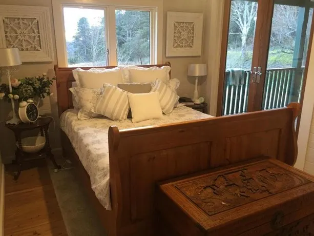 Cherry Glen Cottage - Image 1