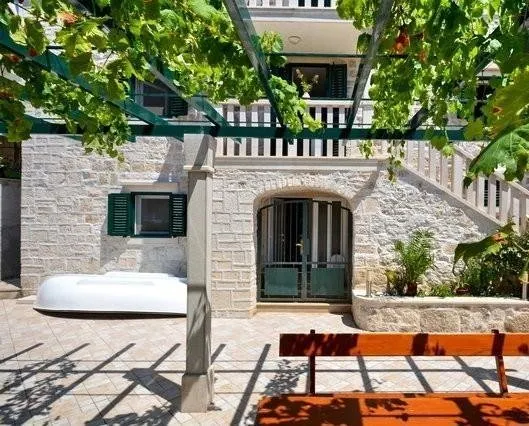 Holiday Home Štambuk - Image 1