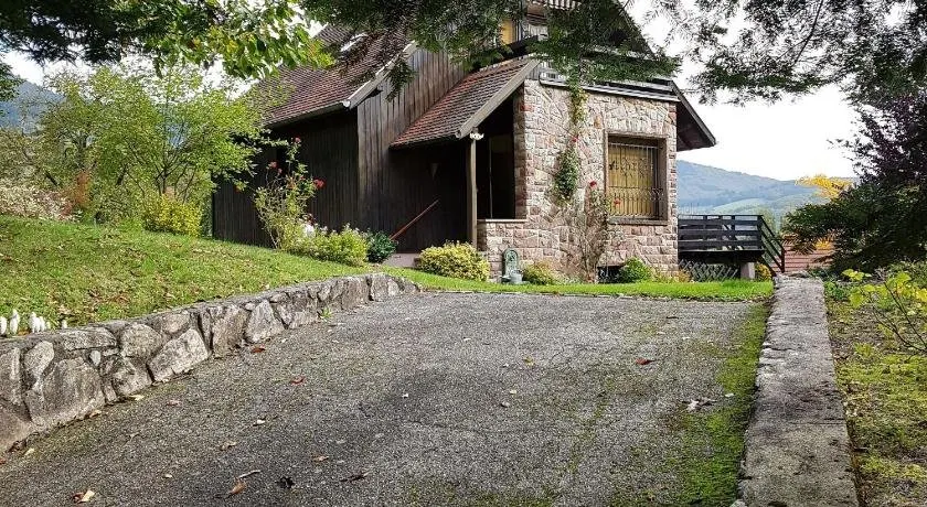 Le Breit Maison De Charme Avec Sa Dependance - Image 1