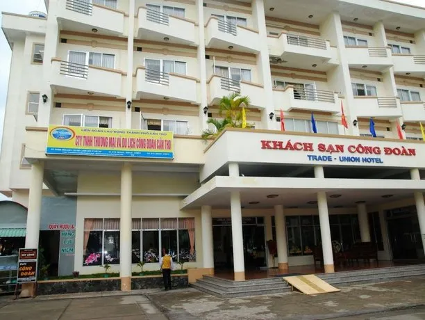 Trade Union Hotel - Image 1