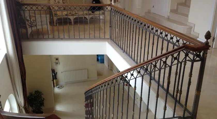 Villa Rogher - Image 1