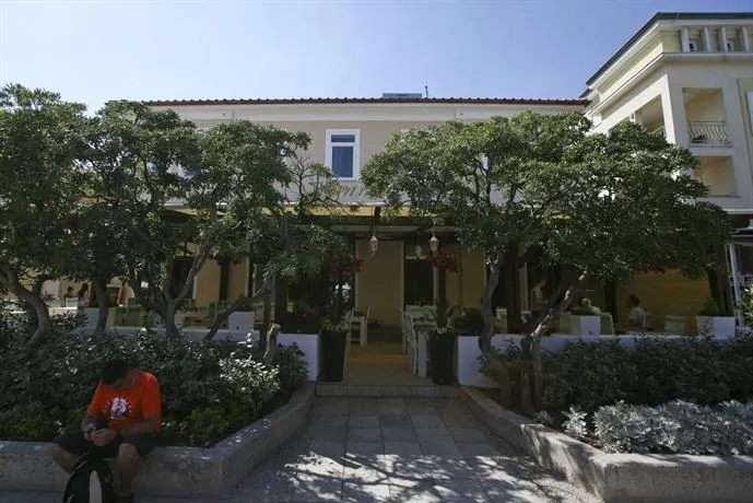 Guesthouse Vienna Baska - Image 1