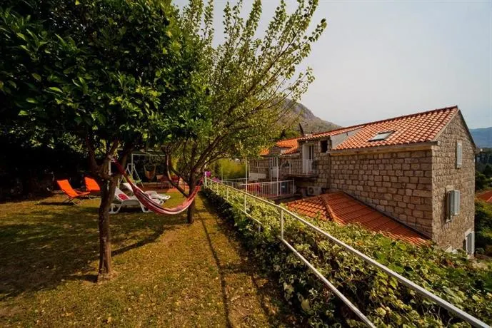 Apartments Villa Mare - Image 1