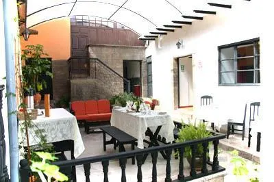 Los Angeles B&B - Image 1