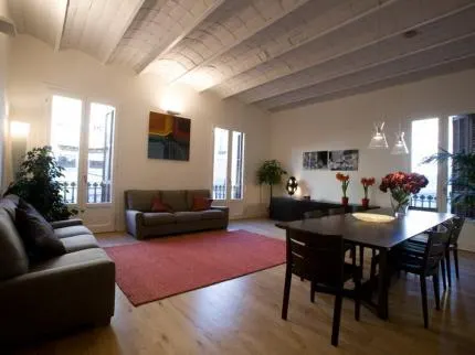 Pillowapartments Barcelona 5 Stars - Image 1