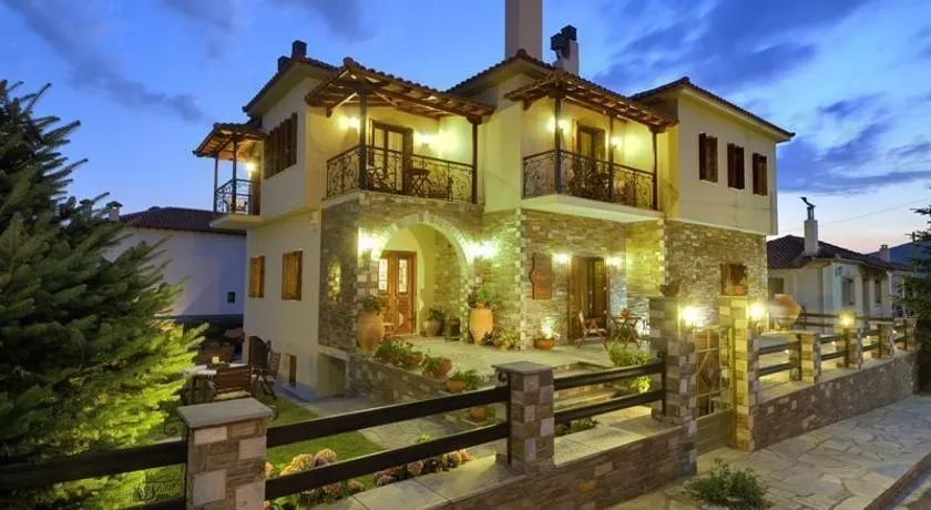 Iatrou Guesthouse - Image 1