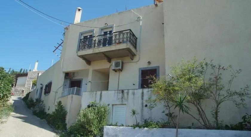 Anna Villa - Image 1