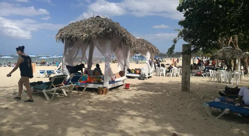 El Pueblito,al lado de Playa Dorada - Image 1