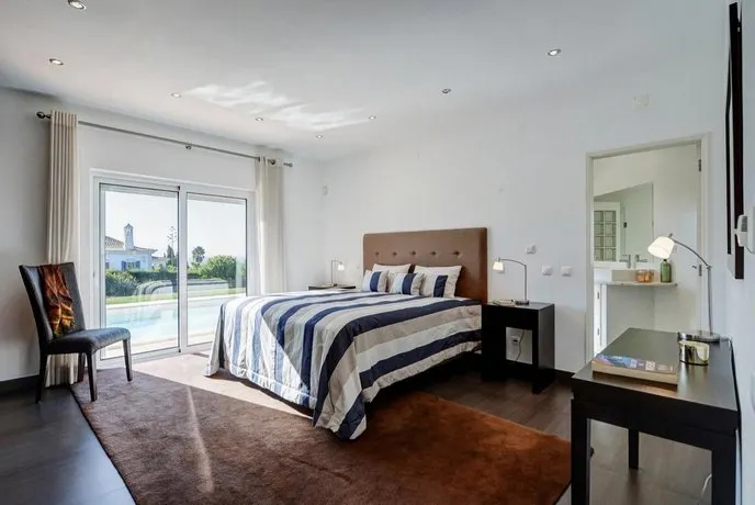 Hotel Carvoeiro Sol - Image 1