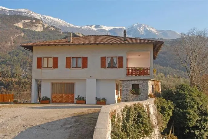 B&B Doss Dei Pini - Image 1