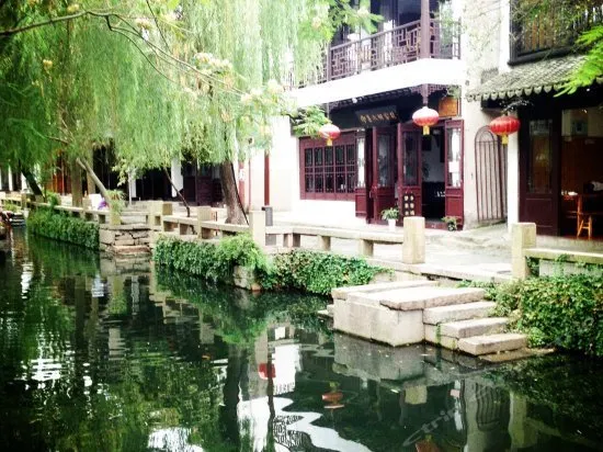Qianshe Mengli Shuixiang Linhe Inn - Image 1