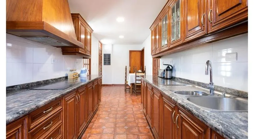 Live Naranjeros Villa - Image 1
