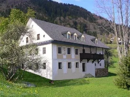 Pri Lenart - Image 1