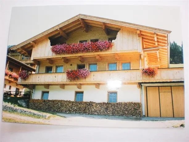 Haus Hotter - Image 1